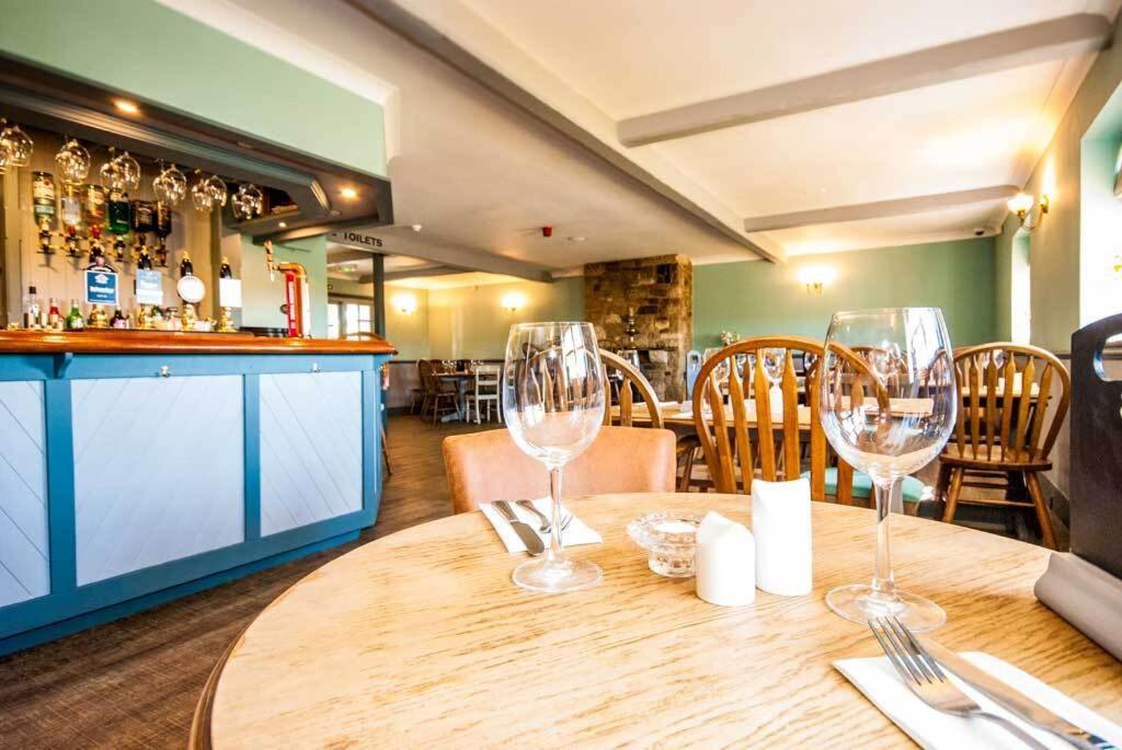 The Chequers Inn Rookley Esterno foto